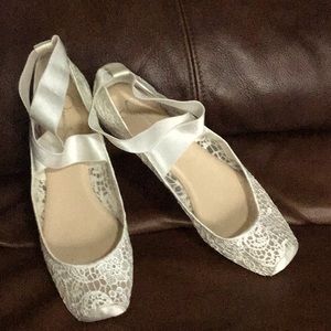 Jessica Simpson Lace Ballet Type Flats 7 1/2